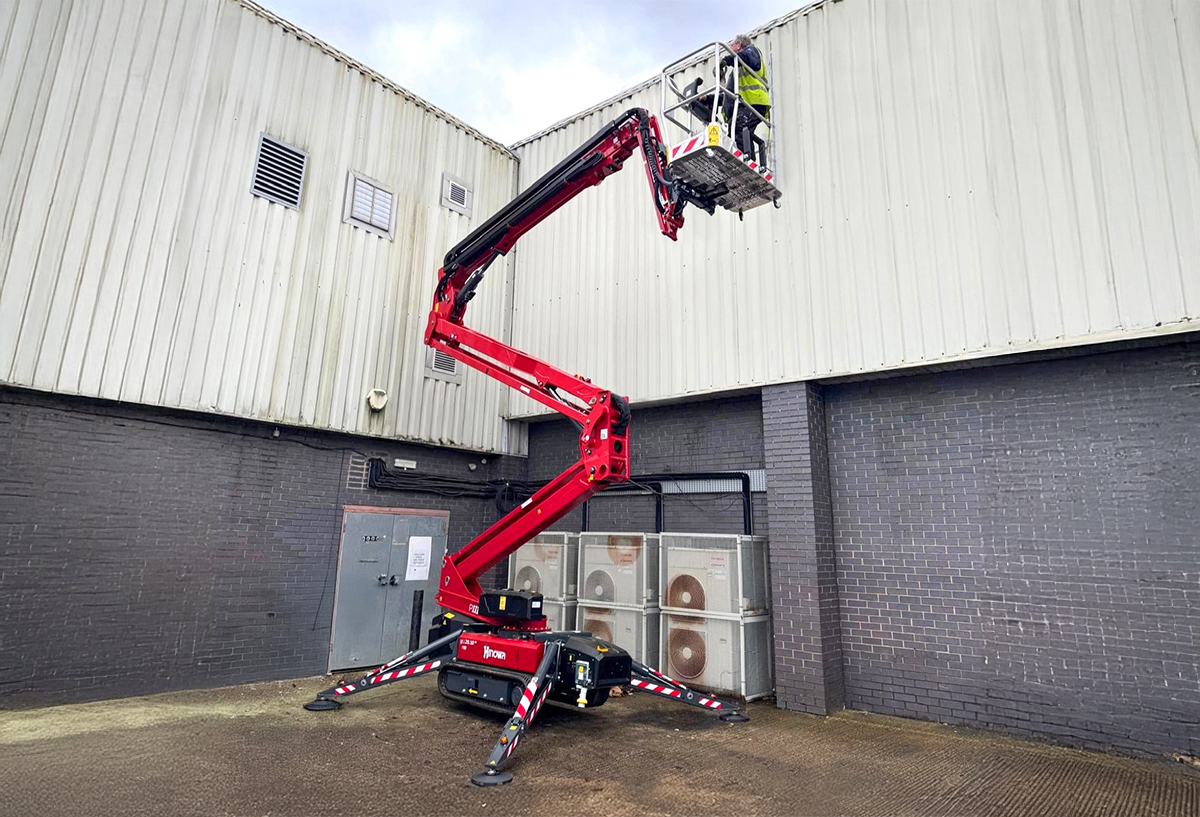 Digger hire business has high hopes for Hinowa spider investment